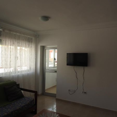 Apartamentos Borba กรานาดิลญา เด อาโบนา ภายนอก รูปภาพ